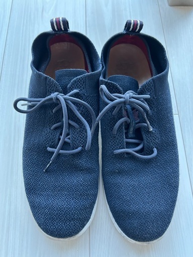 UGGスニーカー