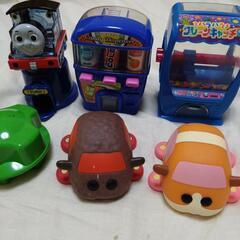 ガチャガチャ　ハンドル　トーマス　自販機　クレーンゲーム　モルカーの画像