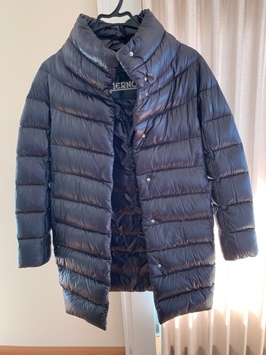 Herno ヘルノ ダウンジャケット Medium Insulation