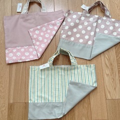 手提げカバン　ハンドメイド