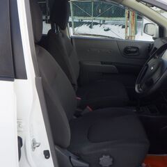 令和１年　エキスパートGXエマブレ標準　４ＷＤ　入荷しました。の画像