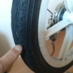 幼児タイプの自転車(16インチ)5000円→800円(84%offにさせていただいております)の画像