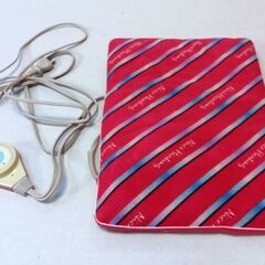 ◆取引条件有り◆ソフト電気あんかx2個組・温度調節可・ワンちゃんネコちゃん寝床敷にも、温感マット（本体約38x28cm・100V-30W・ナショナル現パナソニック製）の画像