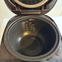 【終了】炊飯器 ３合(定価75,000円)　の画像