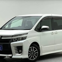 保証人様不要プランはじめました❗️❗️　トヨタ ヴォクシー 　ＺＳ
