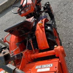 クボタトラクターの画像