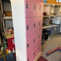 １２人用ロッカー　鍵付き　コクヨ　幅90 奥38 高さ179cm SLK-HT12L93の画像