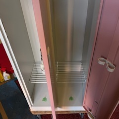 2人用ロッカー　鍵付き　幅615 奥515 高さ1790mmの画像