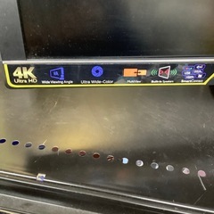 【中古品】  PHILIPS  4K  解像度   32インチ  モニター  2019年製の画像