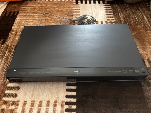 シャープ　ブルーレイレコーダー　BDレコーダー　BD-S560
