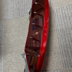 H29エスクァイア　純正テール左の画像