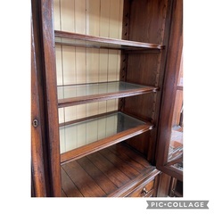 アンティーク/カップボード/飾り棚/ベルギー製/インテリア/ビンテージ/セール品の画像