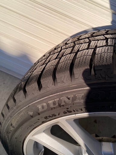 ダンロップ　スタッドレス　
245/45r17