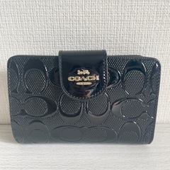 ☆お値引可能☆【美品】COACH  二つ折り財布 パテントレザー...
