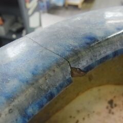 セール中につき、通常特価1,958円より60％引きの783円!　火鉢　陶器製　鉢　ガーデニング　メダカ鉢　園芸　昭和レトロ　ヒビありの画像