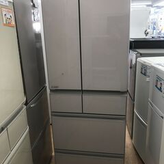 再度お値段見直しました☆ジモティ割あり☆ MITSUBISHI 3ドア冷蔵庫 MR-C33H-W1 330L 23年製 動作確認／クリーニ…  (リユースのサカイ栃木) 栃木のキッチン家電《冷蔵庫》の中古あげます・譲ります｜ジモティーで不用品の処分 - 冷蔵庫