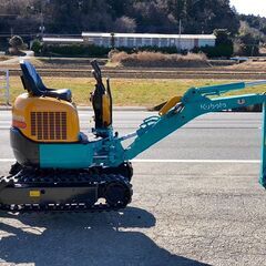 【J-0052】クボタ　U-10　ミニ油圧ショベル ユンボ バックホー　1tクラス　PTO配管　ボーダレス可変脚　全塗装済の画像