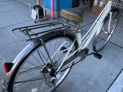 【完売御礼】【大人用】整備済 イーストボーイ 27型内装3段ギア 中古自転車 白色 <自転車のオオムラ 静岡店>