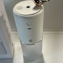 ①新品USBコンパクト超音波式加湿器卓上　アロマ対応 LEDライト付　鳥の画像