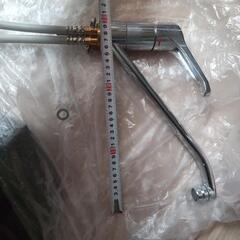 キッチン シングル混合栓蛇口の画像