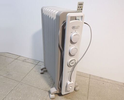 ★ 新札幌 ★ DeLonghi デロンギ RHJ21F0812-WH オイルヒーター 24 時間タイマー付 木造5畳/コンクリート8畳 暖房機器 / No.3073 ★