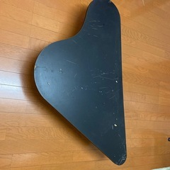 テーブル
