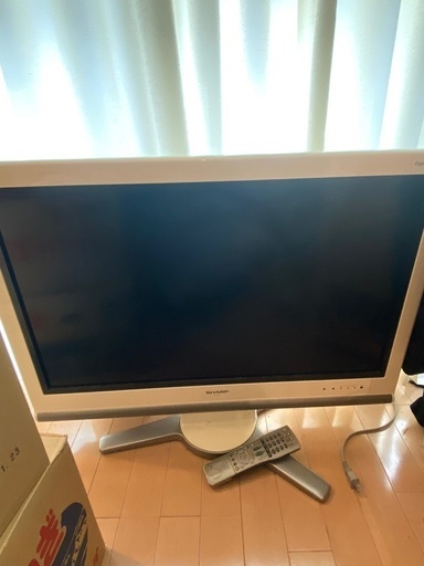 テレビ　ジャンク品　32インチ