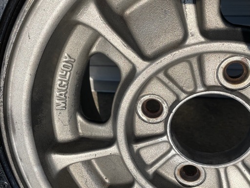 希少当時物　マグネシウムホイール　MAGLOY旧車