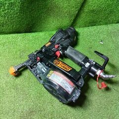MAX マックス HV-R41G4 高圧ねじ打ち機 41mm【市川行徳店】【店頭取引限定】【中古】管理番号：ITC7RJNSTQ91の画像