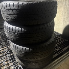 スタッドレスタイヤ195/65R15  ホイール付き4本