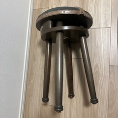 最値下げ！ワンコイン以下！早い者勝ち！小さめ椅子　1脚の画像