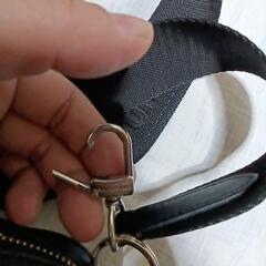 LVの肩がけバックになります。の画像