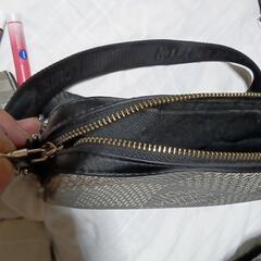 LVの肩がけバックになります。の画像