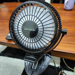 USB電源の小型扇風機　クリップ式