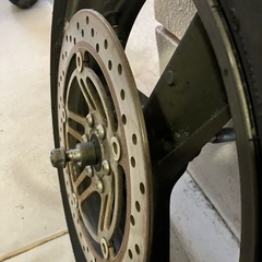 【取りに来れば3000円】ホーネット250用フロントホイール一式の画像