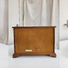 オルゴール付き (ラブストーリー) ジュエリーケース 2枚扉 引出し5個◆幅37×奥行18×高さ26.3㎝◆買取帝国 朝霞店の画像
