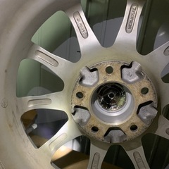 値下げしました！アウトランダー　スタッドレスタイヤホイールセット215/70/16の画像