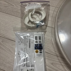 【取引中】アイリス　シーリングライトの画像