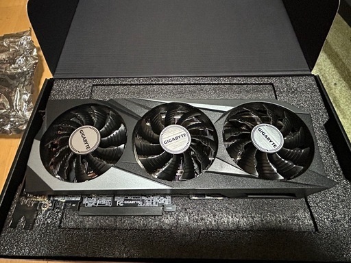 GIGABYTE RTX3070  箱あり