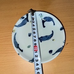 なす柄のお皿の画像