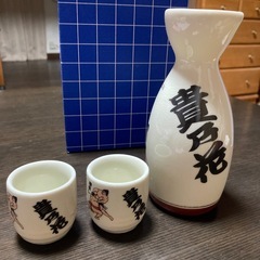 【新品未使用】大相撲土産物　貴乃花　酒器セット　徳利&お猪口×2...