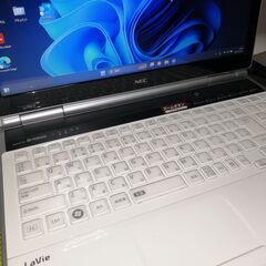 NEC  ノートパソコン15.6インチ　Core(TM) i7　Office2021　お値打ちの画像