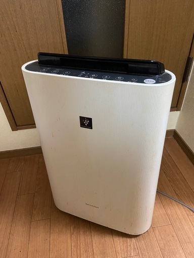空気清浄機　SHARP KC-G50-W