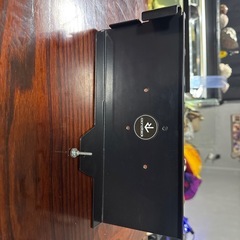 プレーステーション4の壁マウントの画像