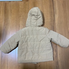 美品✨ アカチャンホンポ フード付き ダウン ジャケット 90㎝ ベージュの画像
