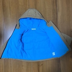美品✨ アカチャンホンポ フード付き ダウン ジャケット 90㎝ ベージュの画像