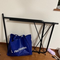 パソコンデスクの画像