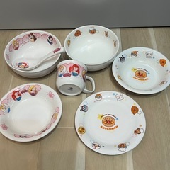 子供用食器セット　プリンセス　アンパマン