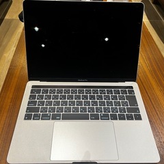 【まだあります！】MacBook Pro (13インチ, 2019) 
