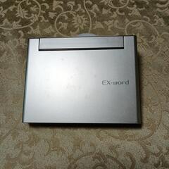 CASIO
電子辞書
EX-word
XD-C500GD
